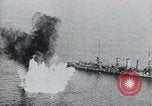 Standbild Bombenabwürfe Experimente Virginia Capes United States USA, 1921, aus Sekunde 38 historischem Filmmaterial Videoclip 65675033214