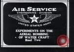 Standbild Fliegerbombe Experimente Virginia United States USA, 1921, aus Sekunde 4 historischem Filmmaterial Videoclip 65675033216