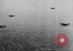 Standbild Fliegerbombe Experimente Virginia United States USA, 1921, aus Sekunde 47 historischem Filmmaterial Videoclip 65675033216