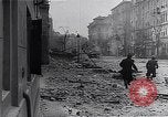 Standbild ungarische Revolution Ungarn, 1956, aus Sekunde 62 historischem Filmmaterial Videoclip 65675033234