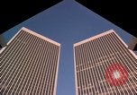 Immagine di Los Angeles grattacielo edifici Los Angeles California USA, 1976, secondo 27 filmato di repertorio 65675033253