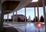 Immagine di Mark Taper Forum Music Center Los Angeles California USA, 1976, secondo 19 filmato di repertorio 65675033260