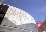 Immagine di Mark Taper Forum Music Center Los Angeles California USA, 1976, secondo 53 filmato di repertorio 65675033260
