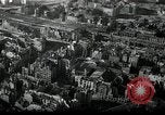 Immagine di Vista aerea dei danni della seconda guerra mondiale Berlino Germania, 1947, secondo 1 filmato di repertorio 65675033264