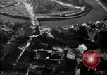 Immagine di Vista aerea dei danni della seconda guerra mondiale Berlino Germania, 1947, secondo 31 filmato di repertorio 65675033264