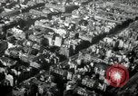 Immagine di Vista aerea dei danni della seconda guerra mondiale Berlino Germania, 1947, secondo 44 filmato di repertorio 65675033264