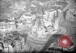 Immagine di Vedute aeree di guerra gli edifici danneggiati Berlino Germania, 1947, secondo 15 filmato di repertorio 65675033265