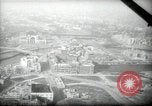 Immagine di Vedute aeree di guerra gli edifici danneggiati Berlino Germania, 1947, secondo 25 filmato di repertorio 65675033265