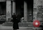 Immagine di Edicola nel settore britannico di Berlino Berlino Germania, 1947, secondo 7 filmato di repertorio 65675033268