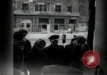 Immagine di Edicola nel settore britannico di Berlino Berlino Germania, 1947, secondo 36 filmato di repertorio 65675033268