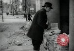 Immagine di Edicola nel settore britannico di Berlino Berlino Germania, 1947, secondo 54 filmato di repertorio 65675033268