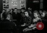 Immagine di Studenti tedeschi dopo la seconda guerra mondiale Francoforte GERMANIA, 1946, secondo 20 filmato di repertorio 65675033270