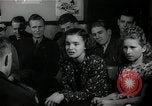 Immagine di Studenti tedeschi dopo la seconda guerra mondiale Francoforte GERMANIA, 1946, secondo 22 filmato di repertorio 65675033270