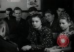Immagine di Studenti tedeschi dopo la seconda guerra mondiale Francoforte GERMANIA, 1946, secondo 27 filmato di repertorio 65675033270