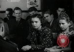 Immagine di Studenti tedeschi dopo la seconda guerra mondiale Francoforte GERMANIA, 1946, secondo 29 filmato di repertorio 65675033270
