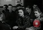 Immagine di Studenti tedeschi dopo la seconda guerra mondiale Francoforte GERMANIA, 1946, secondo 33 filmato di repertorio 65675033270