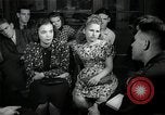 Immagine di Studenti tedeschi dopo la seconda guerra mondiale Francoforte GERMANIA, 1946, secondo 37 filmato di repertorio 65675033270