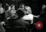Immagine di Studenti tedeschi dopo la seconda guerra mondiale Francoforte GERMANIA, 1946, secondo 57 filmato di repertorio 65675033270