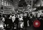 Immagine di Esposizione Vienna Austria, 1932, secondo 48 filmato di repertorio 65675033274