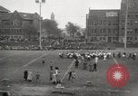 Immagine di Spingere la sfera corrispondono Chicago Illinois USA, 1932, secondo 26 filmato di repertorio 65675033275