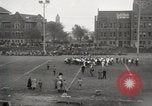 Immagine di Spingere la sfera corrispondono Chicago Illinois USA, 1932, secondo 27 filmato di repertorio 65675033275