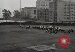 Immagine di Spingere la sfera corrispondono Chicago Illinois USA, 1932, secondo 53 filmato di repertorio 65675033275