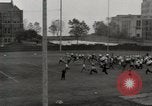 Immagine di Spingere la sfera corrispondono Chicago Illinois USA, 1932, secondo 56 filmato di repertorio 65675033275