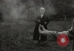 Standbild Frau Mary C Hettinger Tiffin Ohio USA, 1932, aus Sekunde 24 historischem Filmmaterial Videoclip 65675033277