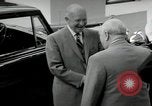 Immagine di Dwight D Eisenhower e Winston Churchill Washington DC USA, 1953, secondo 61 filmato di repertorio 65675033296
