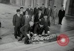 Immagine di Dignitari Ankara Turchia, 1953, secondo 30 filmato di repertorio 65675033298