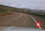 Standbild Highway Ansichten Vail Colorado United States USA, 1971, aus Sekunde 41 historischem Filmmaterial Videoclip 65675033330