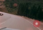 Immagine di Scene di strada Glenwood Canyon Colorado United States USA, 1971, secondo 13 filmato di repertorio 65675033331