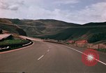 Immagine di Scene di strada Glenwood Canyon Colorado United States USA, 1971, secondo 32 filmato di repertorio 65675033331