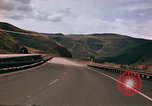 Immagine di Scene di strada Glenwood Canyon Colorado United States USA, 1971, secondo 35 filmato di repertorio 65675033331