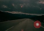 Immagine di Scene di strada Glenwood Canyon Colorado United States USA, 1971, secondo 41 filmato di repertorio 65675033331