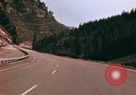 Immagine di Scene di strada Glenwood Canyon Colorado United States USA, 1971, secondo 56 filmato di repertorio 65675033331