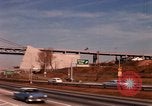 Immagine di Verrazzano Narrows Bridge Brooklyn New York City USA, 1971, secondo 12 filmato di repertorio 65675033334