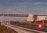 Immagine di Verrazzano Narrows Bridge Brooklyn New York City USA, 1971, secondo 18 filmato di repertorio 65675033334