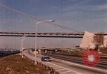 Immagine di Verrazzano Narrows Bridge Brooklyn New York City USA, 1971, secondo 21 filmato di repertorio 65675033334