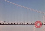 Immagine di Ponte di Verrazzano Brooklyn New York City USA, 1965, secondo 19 filmato di repertorio 65675033336