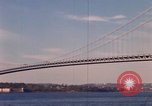 Immagine di Ponte di Verrazzano Brooklyn New York City USA, 1965, secondo 43 filmato di repertorio 65675033336
