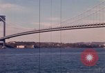 Immagine di Ponte di Verrazzano Brooklyn New York City USA, 1965, secondo 47 filmato di repertorio 65675033336