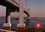 Immagine di Ponte di Verrazzano Staten Island New York USA, 1965, secondo 28 filmato di repertorio 65675033337