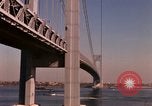 Immagine di Ponte di Verrazzano Staten Island New York USA, 1965, secondo 35 filmato di repertorio 65675033337