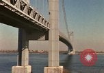 Immagine di Ponte di Verrazzano Staten Island New York USA, 1965, secondo 54 filmato di repertorio 65675033337