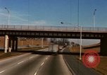 Standbild verrazzano-Brücke New York City USA, 1965, aus Sekunde 26 historischem Filmmaterial Videoclip 65675033338