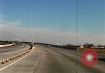 Standbild verrazzano-Brücke New York City USA, 1965, aus Sekunde 39 historischem Filmmaterial Videoclip 65675033338