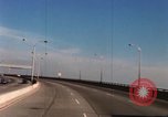 Standbild verrazzano-Brücke New York City USA, 1965, aus Sekunde 52 historischem Filmmaterial Videoclip 65675033338