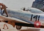Standbild P-47N Thunderbolts der 464th Fighter Squadron Ryukyu Inseln, 1945, aus Sekunde 6 historischem Filmmaterial Videoclip 65675033358