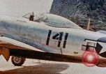 Standbild P-47N Thunderbolts der 464th Fighter Squadron Ryukyu Inseln, 1945, aus Sekunde 8 historischem Filmmaterial Videoclip 65675033358